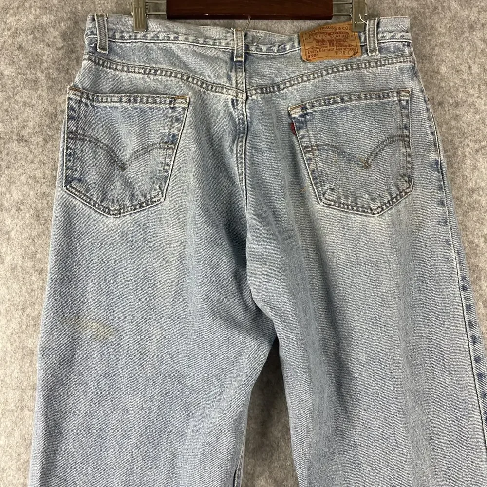 Vintage Levis 550 Jeans Mens 36x34 Relaxed Fit Light Wash 90s Thrashed Destroyed